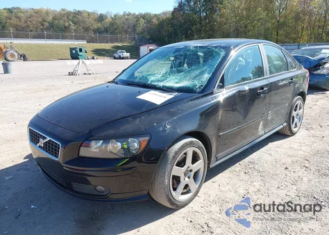 2007 Volvo S40 2.4I from USA, damaged, VIN YV1MS382372279200